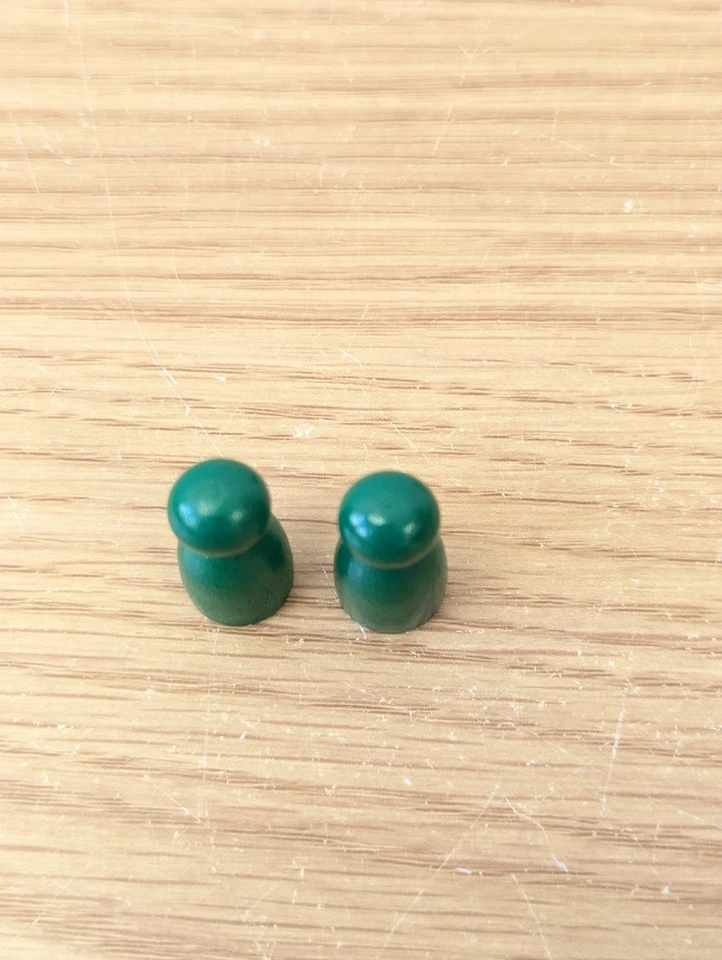 2 Wooden Green Pawns 25mm Playing Piece Board Game Tokens Spare Parts Bits - Image 2 of 3