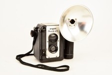 Argus Seventy-Five TLR 620 Film Camera w/ Flash Reflector USA Vintage V31