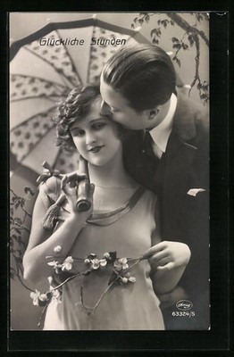 Photo postcard Amag: happy hours, man kisses girlfriend on the forehead 