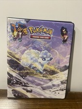 Pokémon folder and 130 assorted cards approximately.