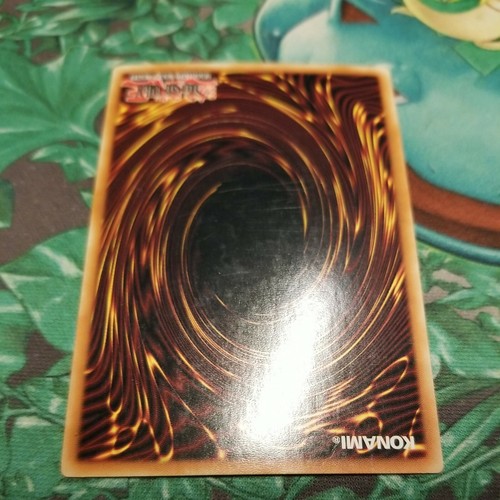 Evil Hero Lightning Golem GLAS-EN039 Ultra Rare Holo Near Mint Yugioh Card 2007 - Picture 9 of 10
