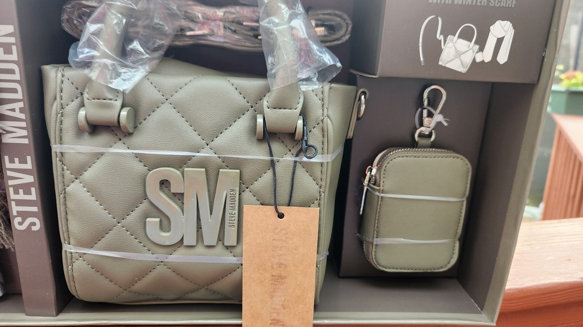 STEVE MADDEN BBABI GIFT SETW WINTER SCARF CROSSBODY BAG Olive NIB