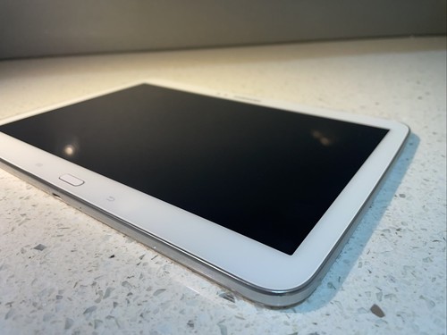 SAMSUNG GALAXY TAB3 Model: GT-P5210 Touch Portable Tablet •Android /DO - Picture 5 of 11