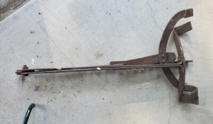 ANTIQUE, VINTAGE RATCHETING CHAIN LINK FENCE STRETCHER - AGRICULTURE, FARM