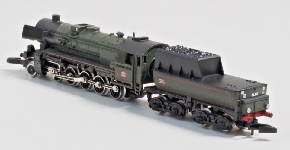 88833 Marklin Z-SCALE French SNCF 2-10-0 Steam Locomotive with tender - Image 3 of 4