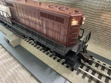 Lionel 6-18580 O Pennsylvania GP-9 Non-Powered B-Unit Diesel Locomotive #2027