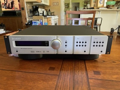 Lexicon Mc-8 Digital Controller