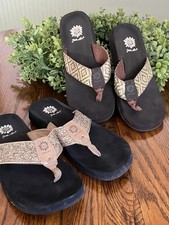 Yellow Box Feliks Flip Flop Gold Glitter Geometric Sandal Wedge Shoes Size 9