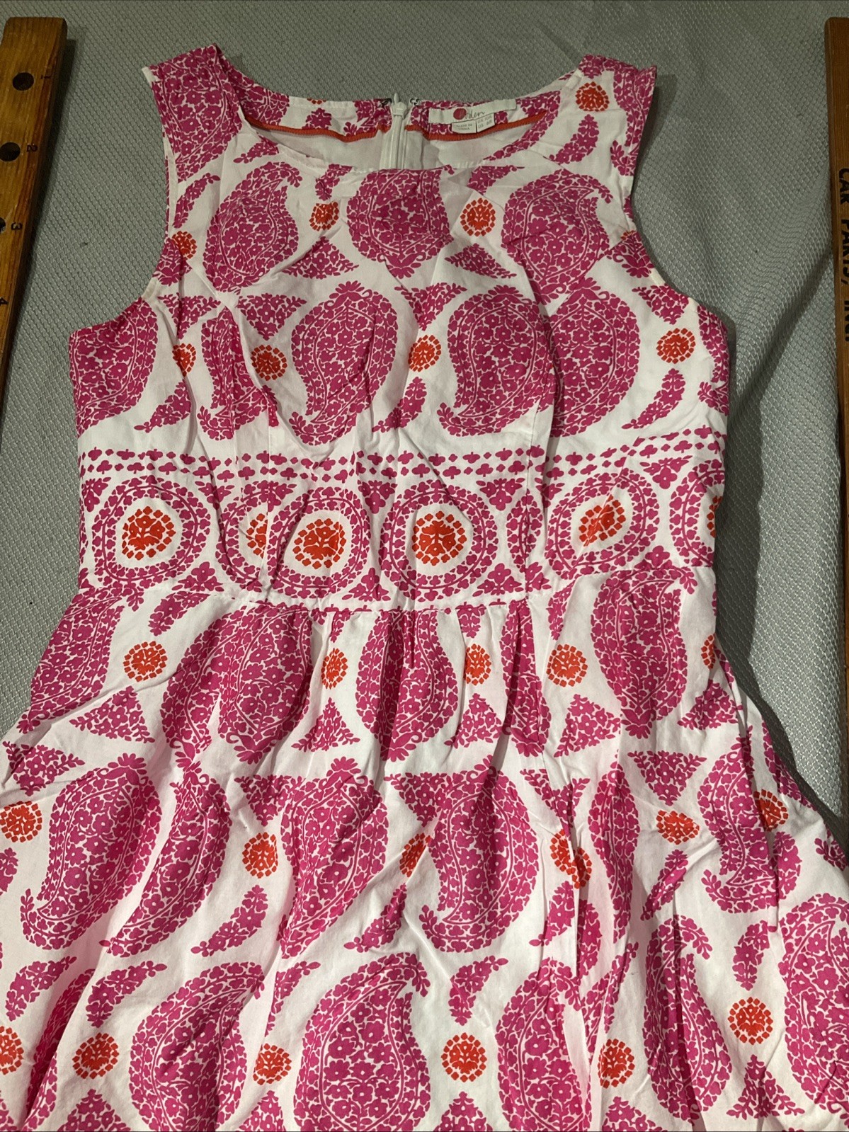 Picture 2 of 14