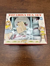 Graceland Toy China Tea Set Vintage Elvis Teapot Plate Sugar Creamer Cup 5 Piece