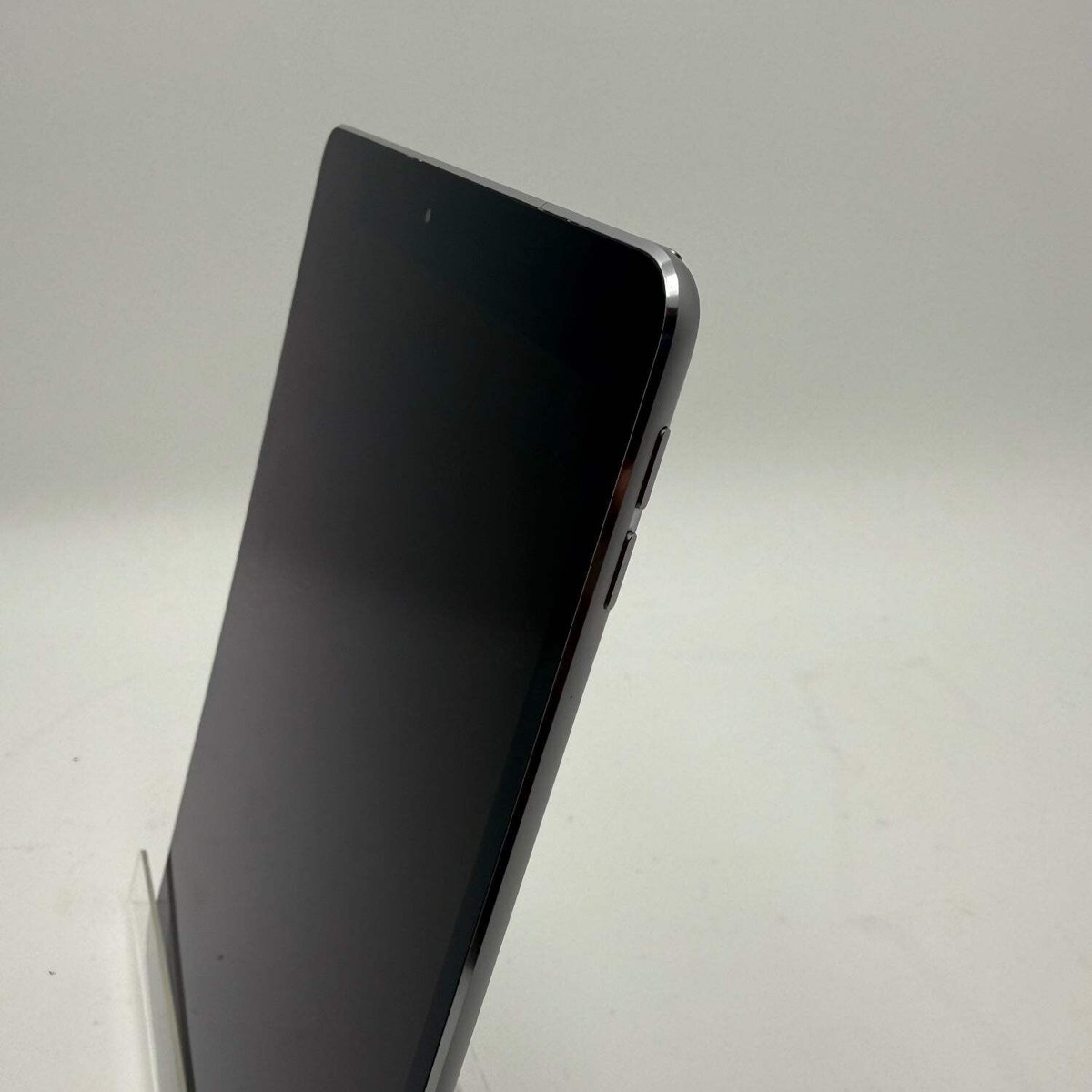 Apple iPhone 13 Pro 256GオマケでiPad pro10.5 Apple iPhone 13 Pro 256GオマケでiPad pro10.5 Amazon.com