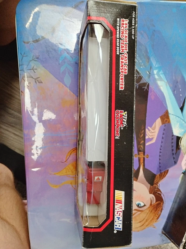 nascar diecast 1 64 hauler Drive Morgan Shepherd In Box - Image 2 of 4