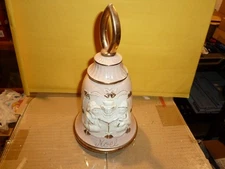 1984 Jim Beam's Noel Musical Bell Empty Decanter Regal China