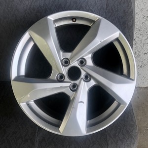 Audi q3 83a