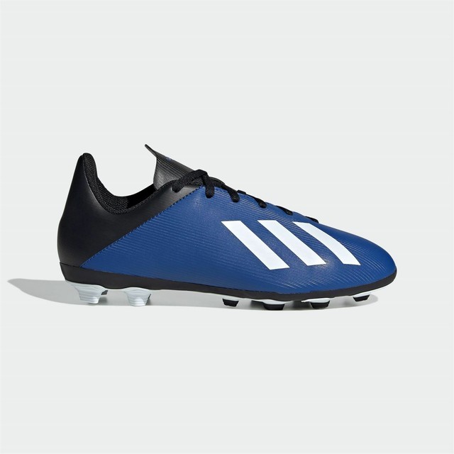 soleplate football boots