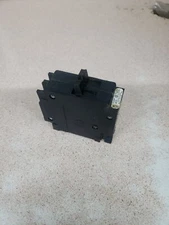 1) ITE QT1-2020 20 Amp 120/240V TANDEM Circuit Breaker B#