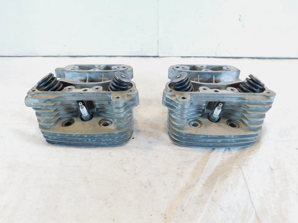 Harley Sportster 883 前后发动机电机气缸盖弹簧和阀门 — 第 2/4 张图片