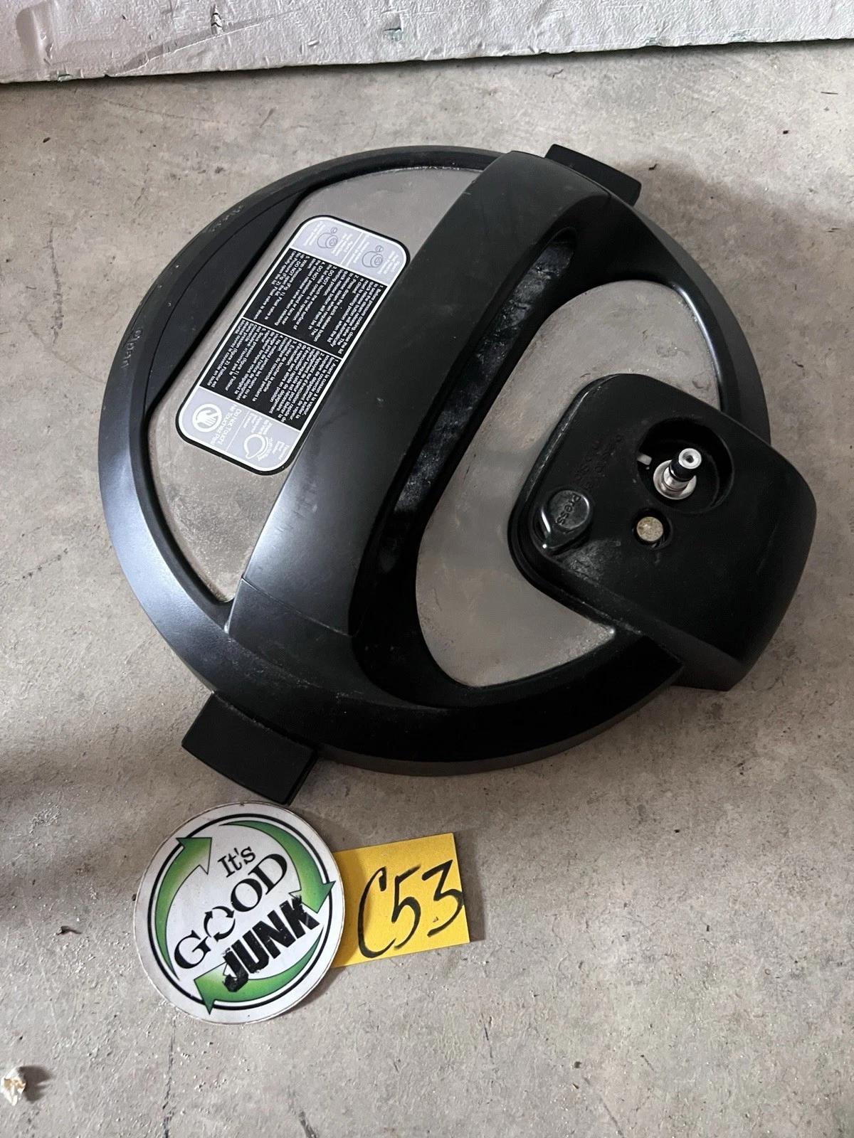 Instant Pot IP-DUO60 V3 6 qt Pressure Cooker Replacement Part Lid With Gasket