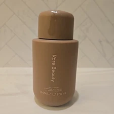 Rare Beauty Find Comfort Hydrating Body Lotion 8.45 fl oz 250 mL By Selena Gomez