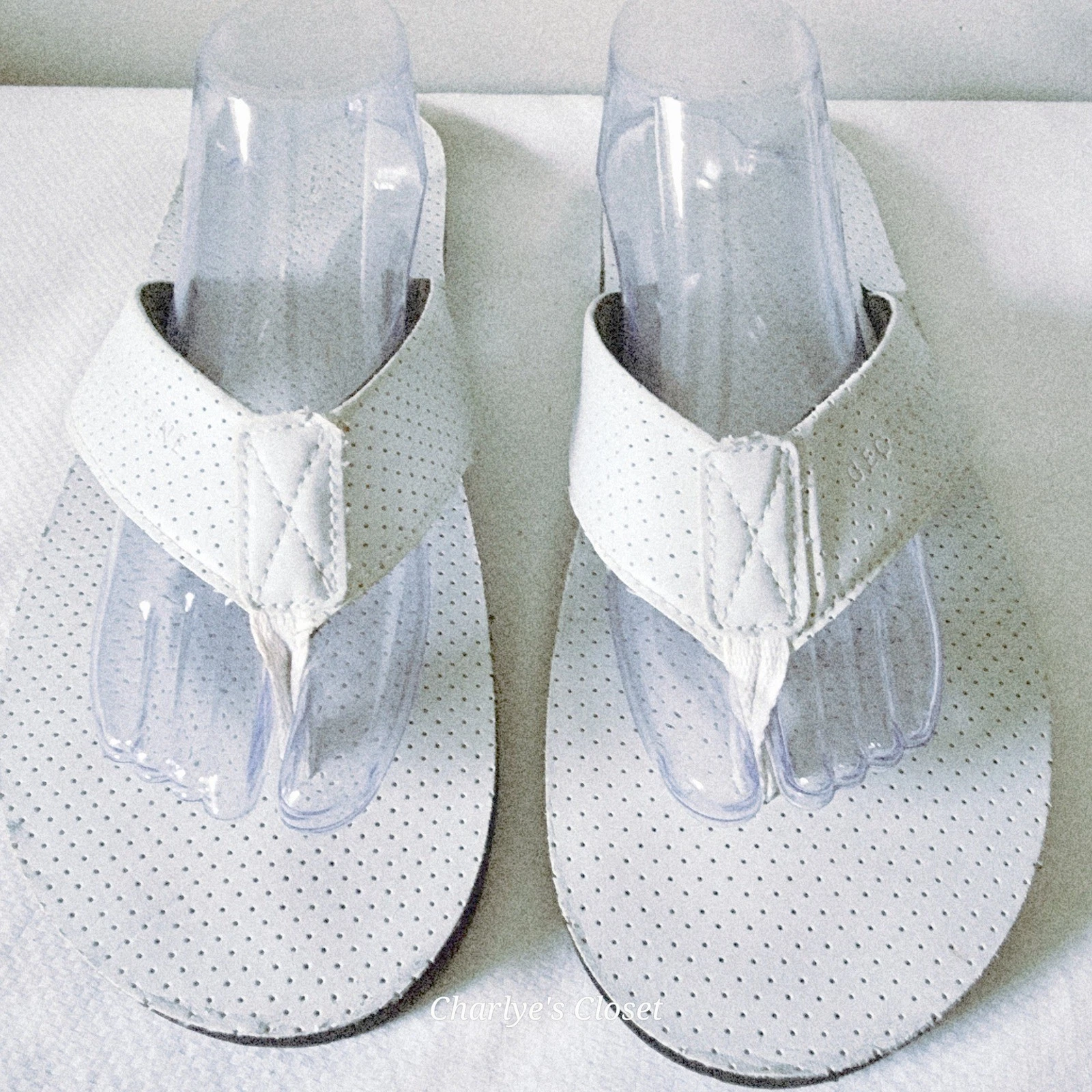 Geoffrey Beene Flip Flop Sandals Mens XL 12-13 White Vegan Beach Casual Lounge
Opens in a new window