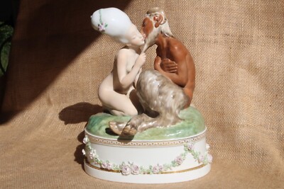 Royal Copenhagen Gerhard Henning Mondmädchen mit Faun, Henning perfekt