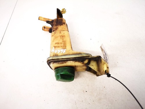 Volkswagen Passat 1998 Power Steering Pump Oil Reservoir Tank 8d04 #1183772-96