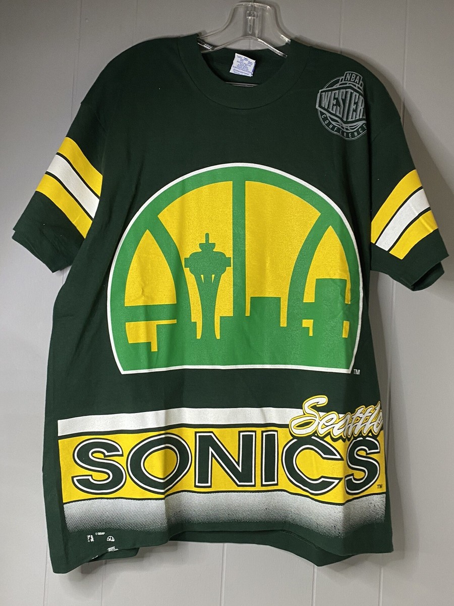 Vintage Rare AOP 90's Y2K T Shirt Seattle Sonics NBA Salem