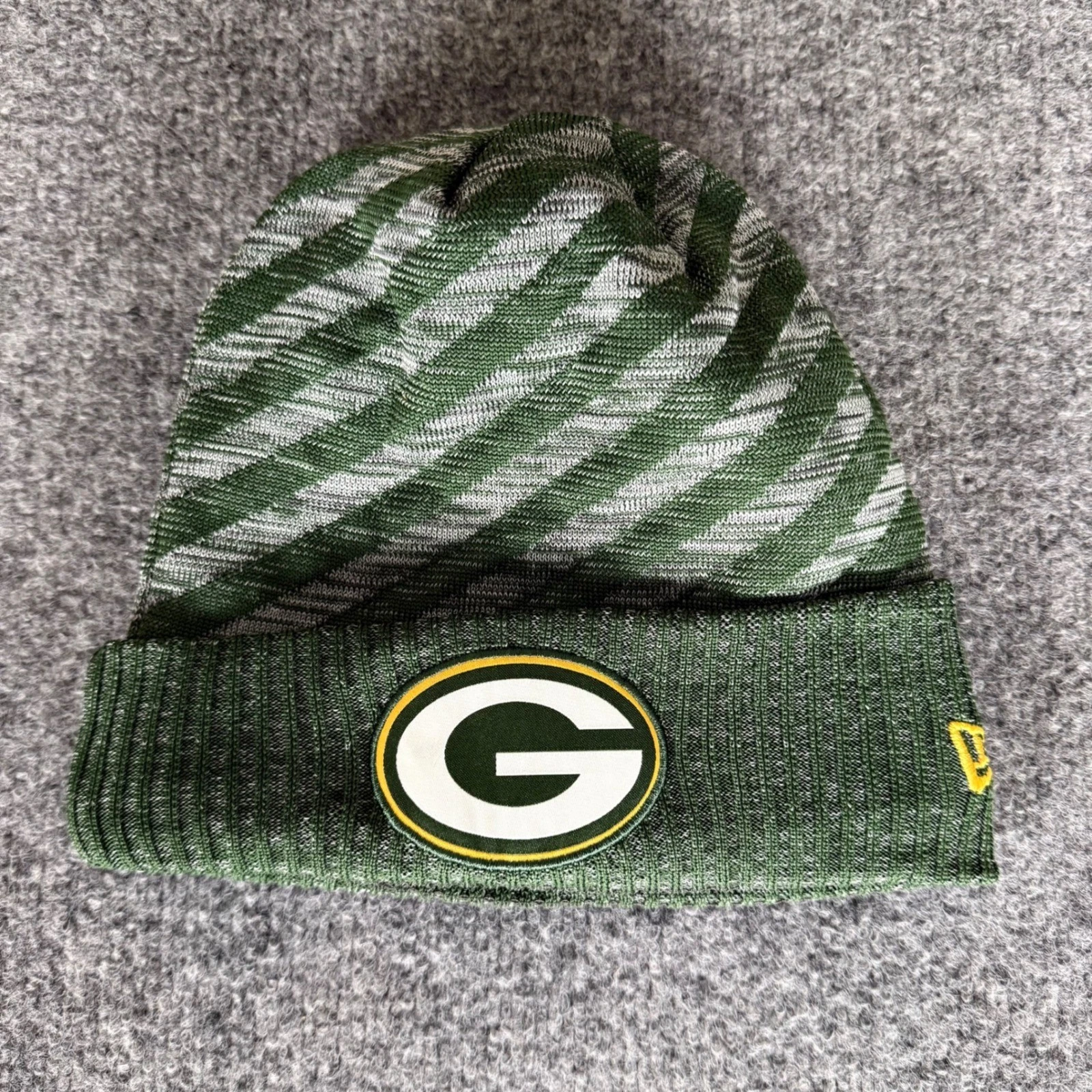 New Era Green Bay Packers NFL Knit Beanie Green Striped Fleece Lined Hat