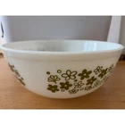 PYREX Vintage Spring Blossom Crazy Daisy Mixing Bowl 4qt Style 404 White Green