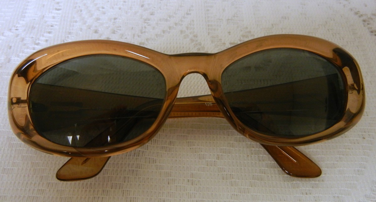 AUTH GUCCI BROWN Prescription SUN GLASSES Leather Case Italy AUTH GUCCI BROWN Prescription SUN GLASSES Leather Case Italy