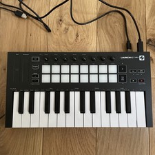 Novation Launchkey Mini Mk3 25 Mini-key Midi Keyboard Controller No Box 