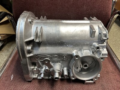 FORD C4 TRANS CASTING C6DP-7006-A ,VENT ,CASE FILL  8 BOLT VB SCREW IN MODULATOR