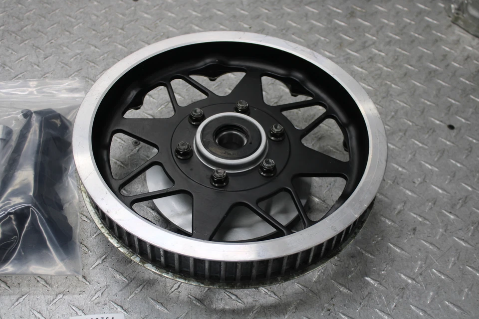 Suzuki Savage 650 1997 transmisión de piñón de polea  Foto 2 de 4