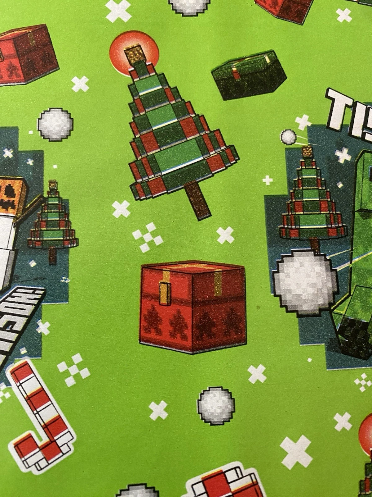 MINECRAFT MINE CRAFT Christmas Wrapping Paper