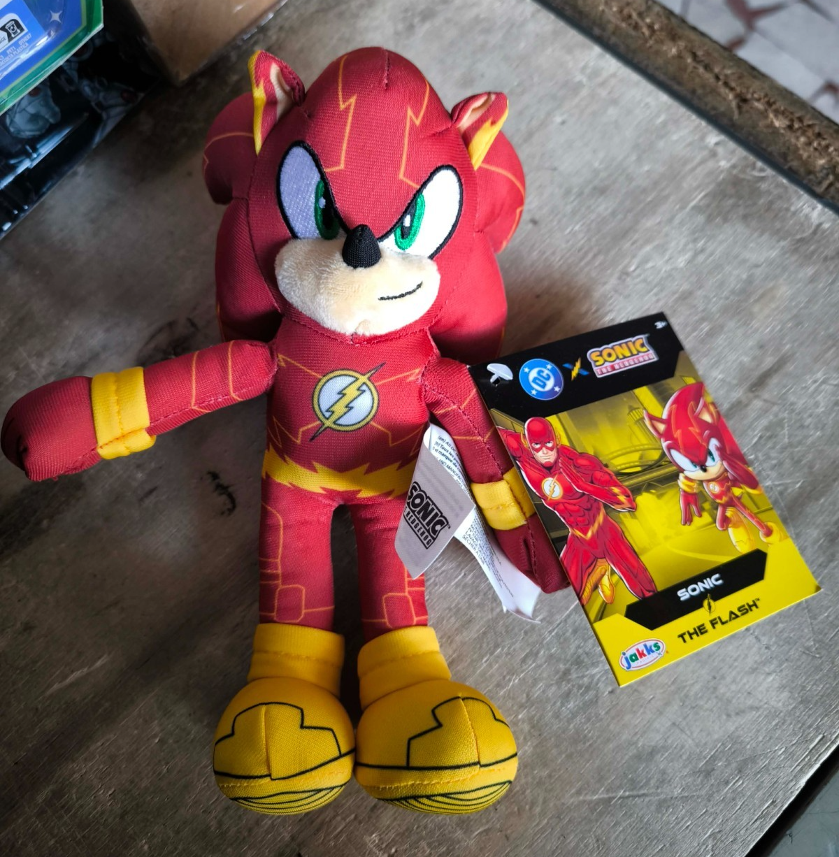SONIC THE HEDGEHOG DC SUPER HEROES PELUCHE SONIC THE FLASH 25 CM