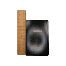 KJV Bible King James Version Black Leatherflex Personal Size Giant Print Present