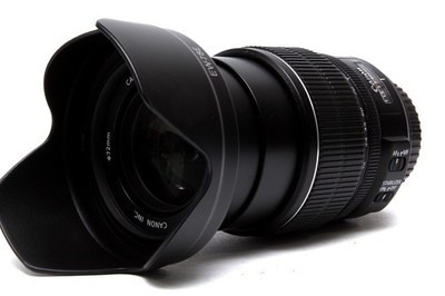 Canon EF-S 15-85mm f/3.5-5.6 IS USM hochwertiges Standard Objektiv Canon EOS ..