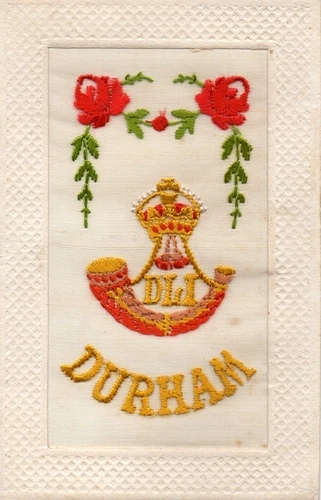 DURHAM LIGHT INFANTRY: REGIMENT BADGE: WW1 EMBROIDERED MILITARY SILK POSTCARD