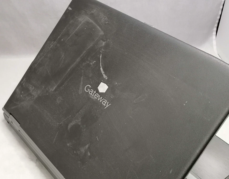 FOR PARTS 15.4" Gateway MA8 (Pentium T2310/1.46 GHz/1 GB RAM/NO HDD) - Image 4 of 4