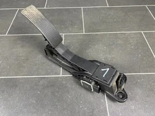 Mercedes W164 ML W251 R-Class accelerator pedal gas converter A1643000004