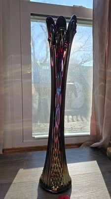 Fenton 6 Finger Amethyst Carnival Glass Diamond Point Ribbed 20  Swung Vase EUC