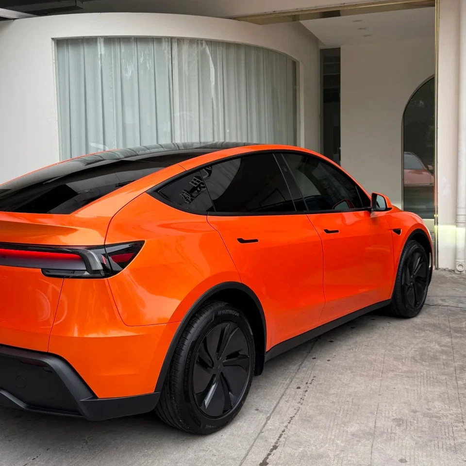 Película de protección de pintura PPF precortada naranja carreras para Tesla modelo Y Juniper 2025 Foto 2 de 4