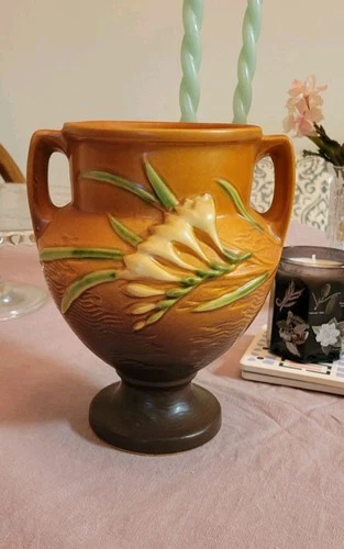 Roseville Art Pottery - 8" Handled Freesia Vase in Tangerine - 196-8.