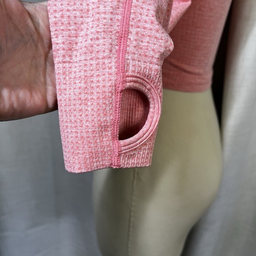 Gymshark Womens Cropped Long Sleeve Top Beavisionary Size Small Coral Thumb Hole - Picture 7 of 12