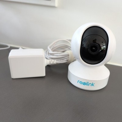WLAN IP Schwenk-Neige-Kamera Reolink E1 Pro V2 weiß