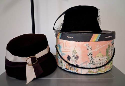 MCM Parisian Hat Box With 2 Vintage Hats