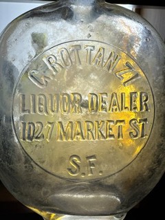 G. Rottanzi Liquor Dealers 1027 Market St. S.F. Cal pumpkinseed 1/2 pint RARE!?