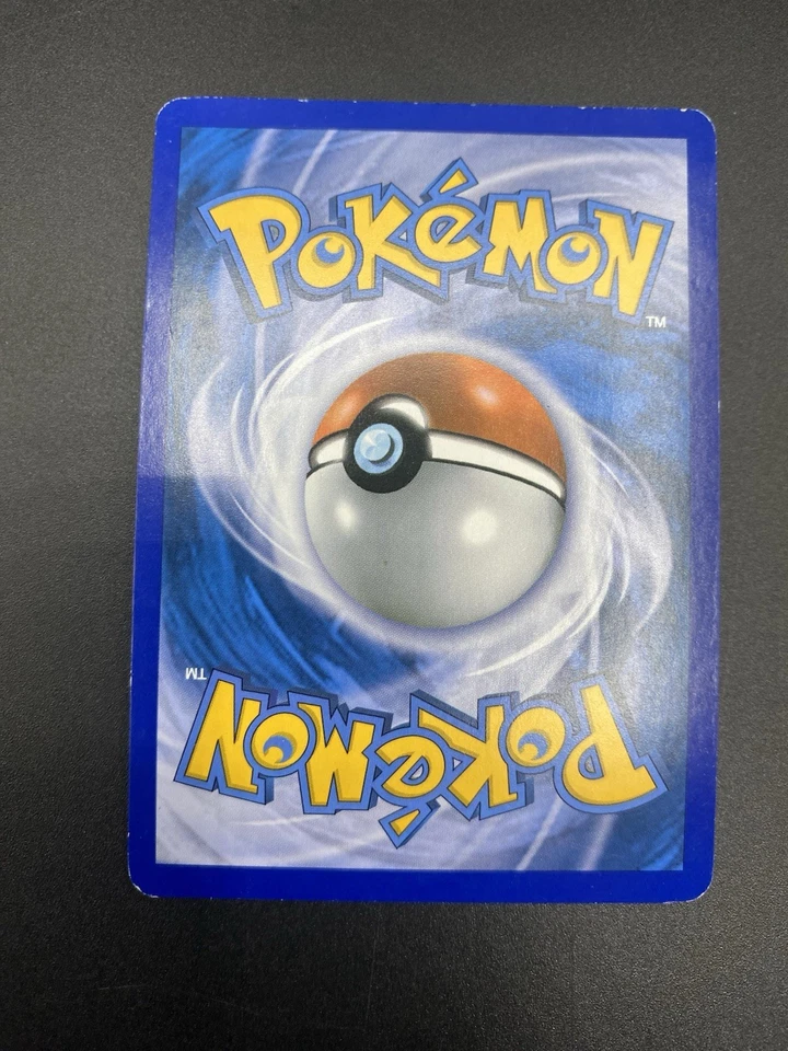 Pokemon Pikachu (Spanish) PW4 Pikachu World Collection Holo Rare Pokémon Card - Image 2 of 2