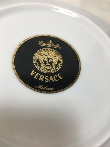 (8) VERSACE by Rosenthal, Germany "Medusa" 8.75 Inch RIM SOUP PLATES - Mint! - Picture 11 of 11