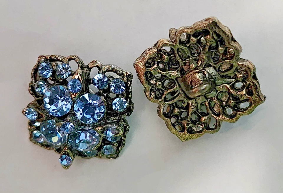 Vintage-Style Blue Rhinestone Cluster Buttons – Ornate Antique Silver-Tone - Image 2 of 4